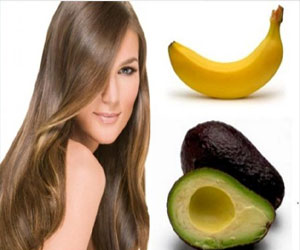 مصر اليوم - ماسك الأفوكادو والموز لتطويل وتغذية الشعر