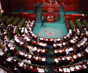   مصر اليوم - دعوات إلى استقالة جماعية من التأسيسي التونسي