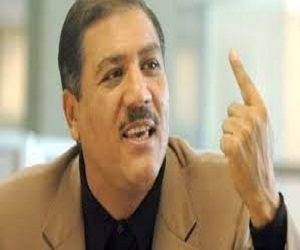   مصر اليوم - السادات يطالب الببلاوي بالاستماع إلي الآخرين