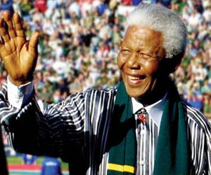   مصر اليوم - يوناميد تحتفل باليوم الدولي لمانديلا