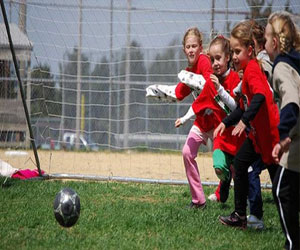 مصر اليوم - هل لعب الرياضة قبل الانضمام للمدرسة مفيد للطفل ؟