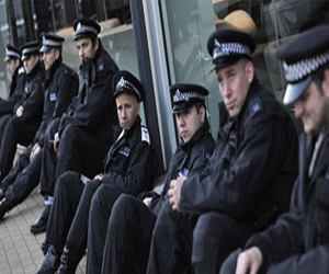 مصر اليوم - اعتقال أوكراني بتهمة قتل رجل مسلم في بريطانيا