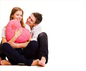   مصر اليوم - 5 طرق أساسية للتعبير عن الحب العاطفي