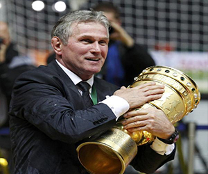   مصر اليوم - هاينكس مدرب بايرن ميونيخ السابق يستبعد قيادة برشلونة الأسباني