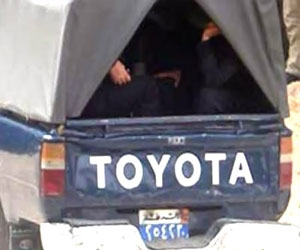   مصر اليوم - فحص 25 مشتبهًا فيهم وضبط 32 هاربًا من أحكام في البحر الأحمر