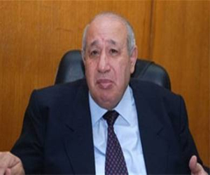  مصر اليوم - التموين تبحث تفعيل التمثيل التجاري المصري