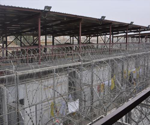 مصر اليوم - هروب مئات من سجناء التاجي وأبو غريب في العراق