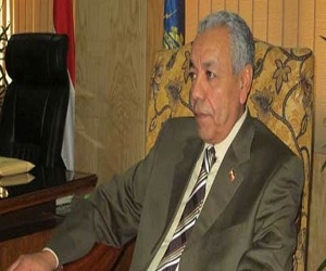   مصر اليوم - محافظ أسوان يطالب بضم المسجد الجامع لخريطة المزارات السياحية