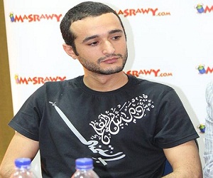 مصر اليوم - أحمد دومة يُحرر محضرًا بالاعتداء عليه من قِبل أنصار مرسي