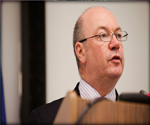   مصر اليوم - بريطانيا تدين الهجمات على سجني أبو غريب والتاجي في العراق