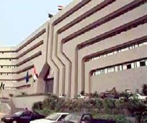   مصر اليوم - تعزيزات أمنية في محيط المنشآت الشرطية والقنصليات في الإسكندرية