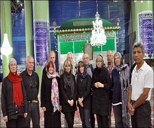   مصر اليوم - تدفق موجة جديدة من السياح الأجانب علی إيران