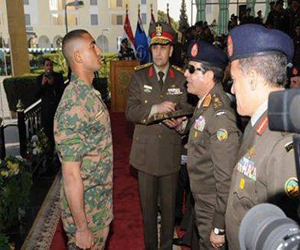   مصر اليوم - مصر الثورة يُفوّض الجيش والشرطة للقضاء على العنف والإرهاب