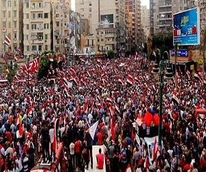   مصر اليوم - الدستور يدعو الشعب إلى المشاركة في تظاهرات الجمعة