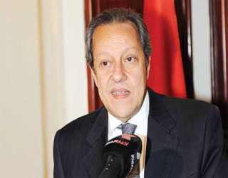   مصر اليوم - وزير التجارة والصناعة يؤكد مساندة الحكومة للمستثمرين