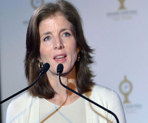   مصر اليوم - أوباما يختار كارولاين كينيدي سفيرة لأميركا لدى اليابان