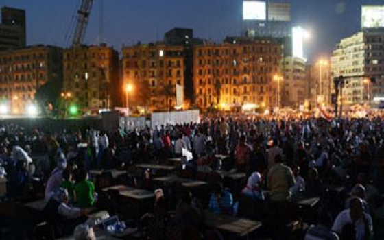   مصر اليوم - وزير الداخلية يتفقد ميدان التحرير ويطالب بالتصدي لكل من يخرج عن السلمية