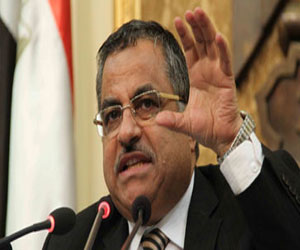   مصر اليوم - رئيس مجلس الشوري السابق يواجه اتهامات جنائية للاستقواء بالخارج