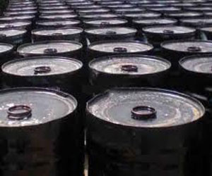   مصر اليوم - تسرب 580 متر مكعب مازوت في انحراف قطار في الجزائر