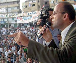   مصر اليوم - المصري الديمقراطي وشباب مصر يفوضا السيسي