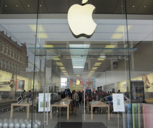   مصر اليوم - أبل تستأنف عملها على موقع مطوريها بعد اختراقه