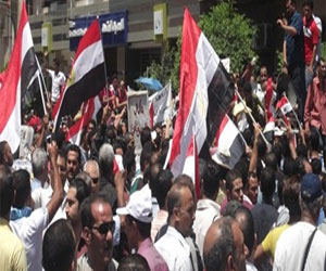   مصر اليوم - مسيرة حاشدة لـمصر القومي دعمًا للجيش ضد الإرهاب