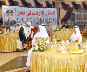   مصر اليوم - مشايخ قبائل سيناء يفوضون الجيش لمواجهة الإرهاب