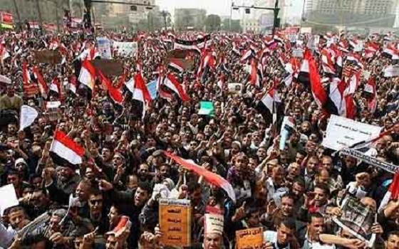   مصر اليوم - مسيرات دعم السيسي تواصل الزحف إلى التحرير