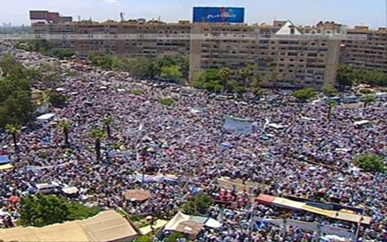   مصر اليوم - مقتل127 مصريًا وإصابة 5500 إثر جمعة دامية مع  استمرار تظاهر الإخوان