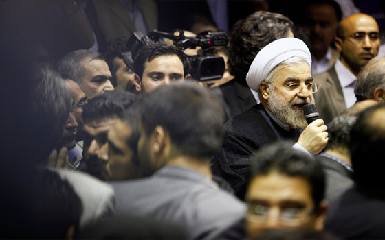   مصر اليوم - تفاؤل في إيران والغرب بقدرة روحاني على تحقيق انفراجه في الأزمة النووية