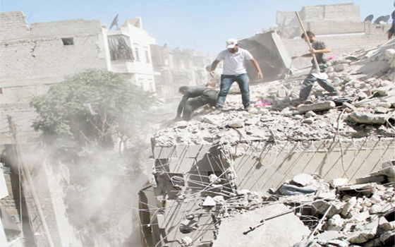   مصر اليوم - إطلاق معركة بدر حوران لاستعادة خربة غزالة وانشقاق 92 حكوميًا في الدير