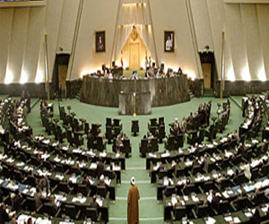   مصر اليوم - نائب إيراني يطلب بالإفراج عن السجناء السياسيين