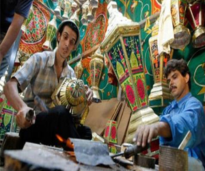   مصر اليوم - فانوس رمضان ينافس الصيني في مصر