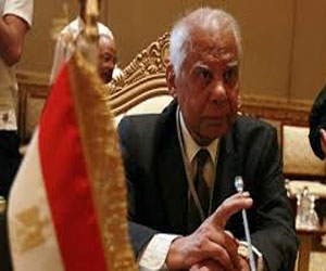   مصر اليوم - منصور يفوض الببلاوي بالنظر في اختصاصات الرئيس في قانون الطوارئ