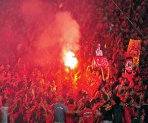   مصر اليوم - الفيفا ينذر المنتخب المصري بعد تجاوزات الجماهير