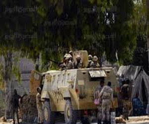   مصر اليوم - 14 قتيلاً ومصابًا في هجوم على معسكر للجيش في رفح