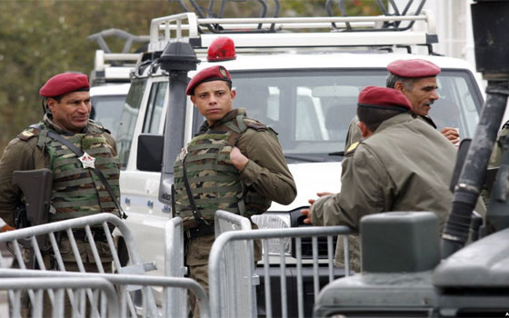   مصر اليوم - مقتل 9 عسكريين تونسيين في كمين إرهابي على الحدود الجزائرية