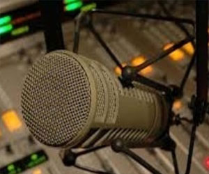 مصر اليوم - تشغيل إذاعة شمال سيناء بالعمالة الأساسية فقط لـأسباب أمنية