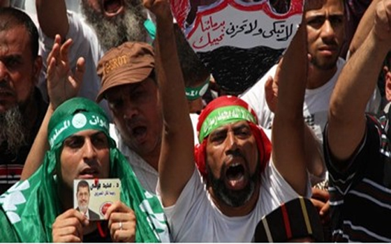   مصر اليوم - أنصار مرسي يستعدون لاستقبال مؤيديهم في مليونية شهداء الانقلاب الإرهابي