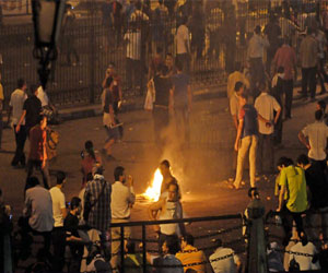   مصر اليوم - ارتفاع عدد مصابي مشاجرات بين مؤيدي ومعارضي الرئيس المعزول في التل الكبير