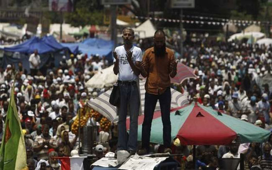   مصر اليوم - الداخلية تطالب أنصار مرسي بالرحيل لضمان أمنهم وتستعد لفض الاعتصام