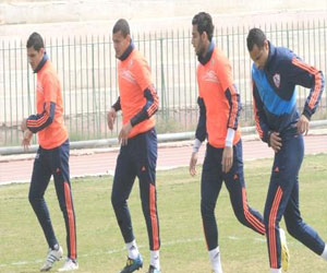   مصر اليوم - تدريبات إضافية لحراس المرمى في الزمالك