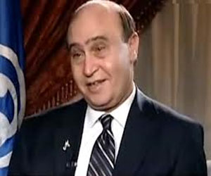   مصر اليوم - الفريق مهاب مميش : لا صحة لإلقاء إحدى السفن متفجرات في قناة السويس 