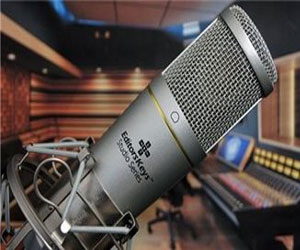 مصر اليوم - النيابة العامة تصدر قرار بإغلاق راديو إيزيس في بيت لحم