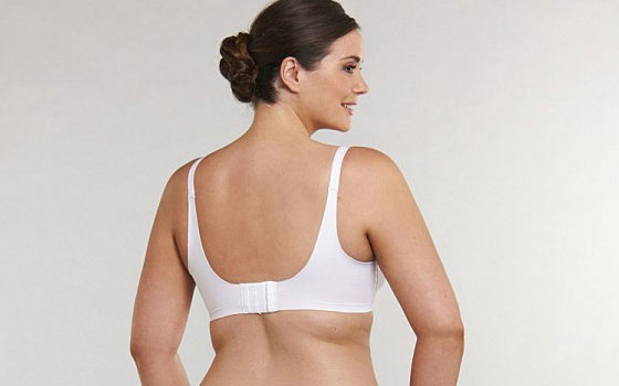 مصر اليوم - حمالات صدر رائعة ومبتكرة لإخفاء ترهلات الظهر الزائدة من هاي ستريت