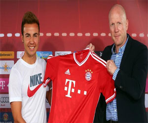   مصر اليوم - غوتزه يتدرب مع بايرن للمرة الأولى وسط استقبال حار