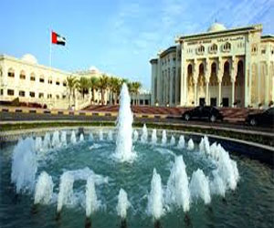   مصر اليوم - سلطان القاسمي يقر 150 منحة دراسية في جامعة الشارقة