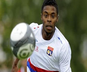   مصر اليوم - باستوس يصل الإمارات لإنهاء إجراءات تعاقده مع العين