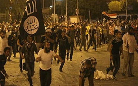 مصر اليوم - هدوء في القاهرة الكبرى السبت بعد عودة مهاجمي الإنتاج الإعلامي إلى رابعة