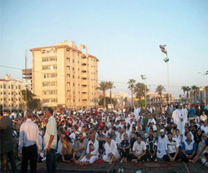   مصر اليوم - 53 ساحة لأداء صلاة عيد الفطر المبارك في قنا